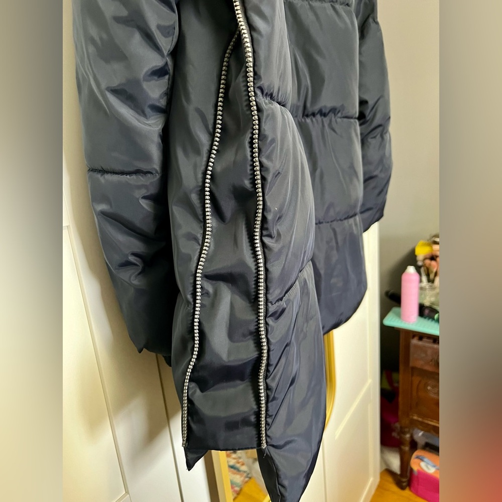 Navy Puffer Jacket - Picture 4 of 6